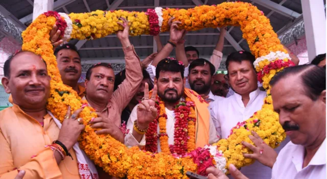 महिला पहलवानों के यौन उत्पीड़न मामले में बरी होने के बाद बृजभूषण शरण सिंह