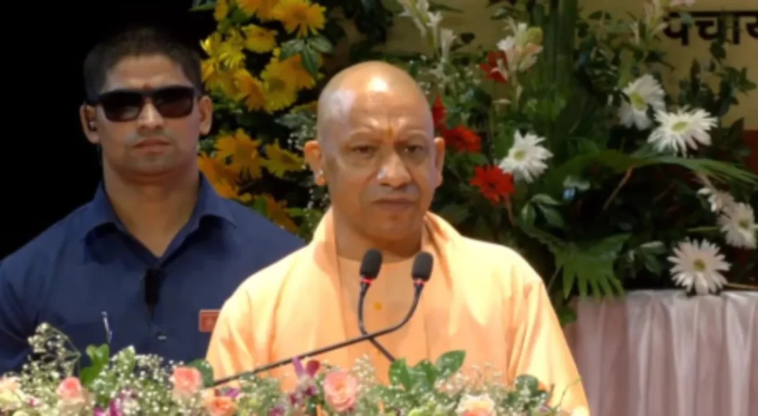 मुख्यमंत्री योगी आदित्यनाथ की पदक विजेता खिलाड़ियों को सरकारी नौकरी देने की योजना